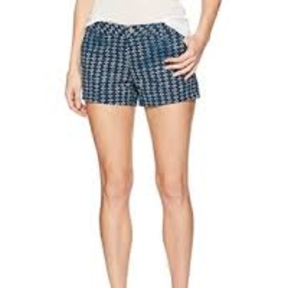 3/$70 item! Volcom Frochickie Chino Short Floral - Picture 1 of 4